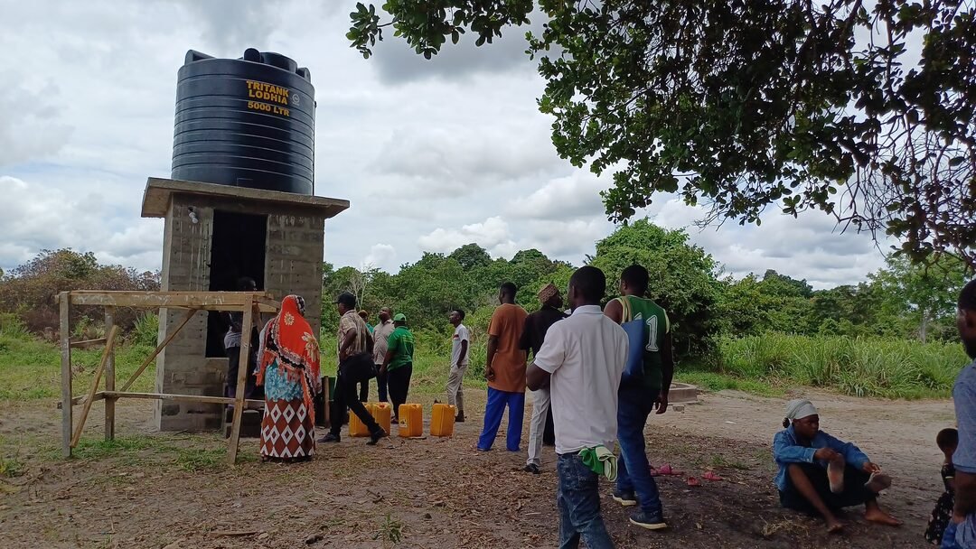 Water storage tank built for the community